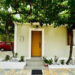 Anthea Country house *